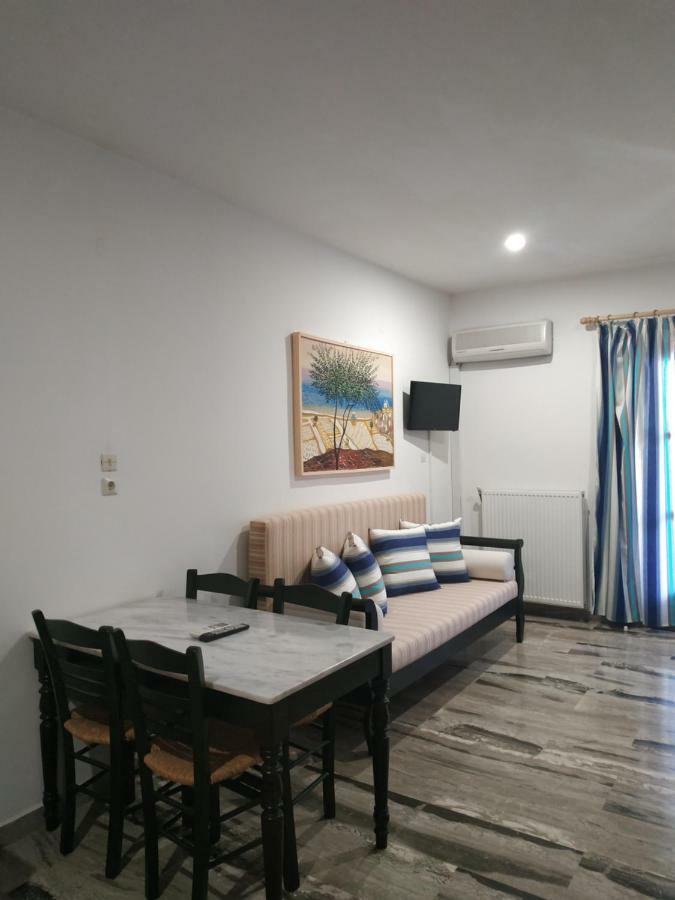 Ninemia Residence Толон Экстерьер фото