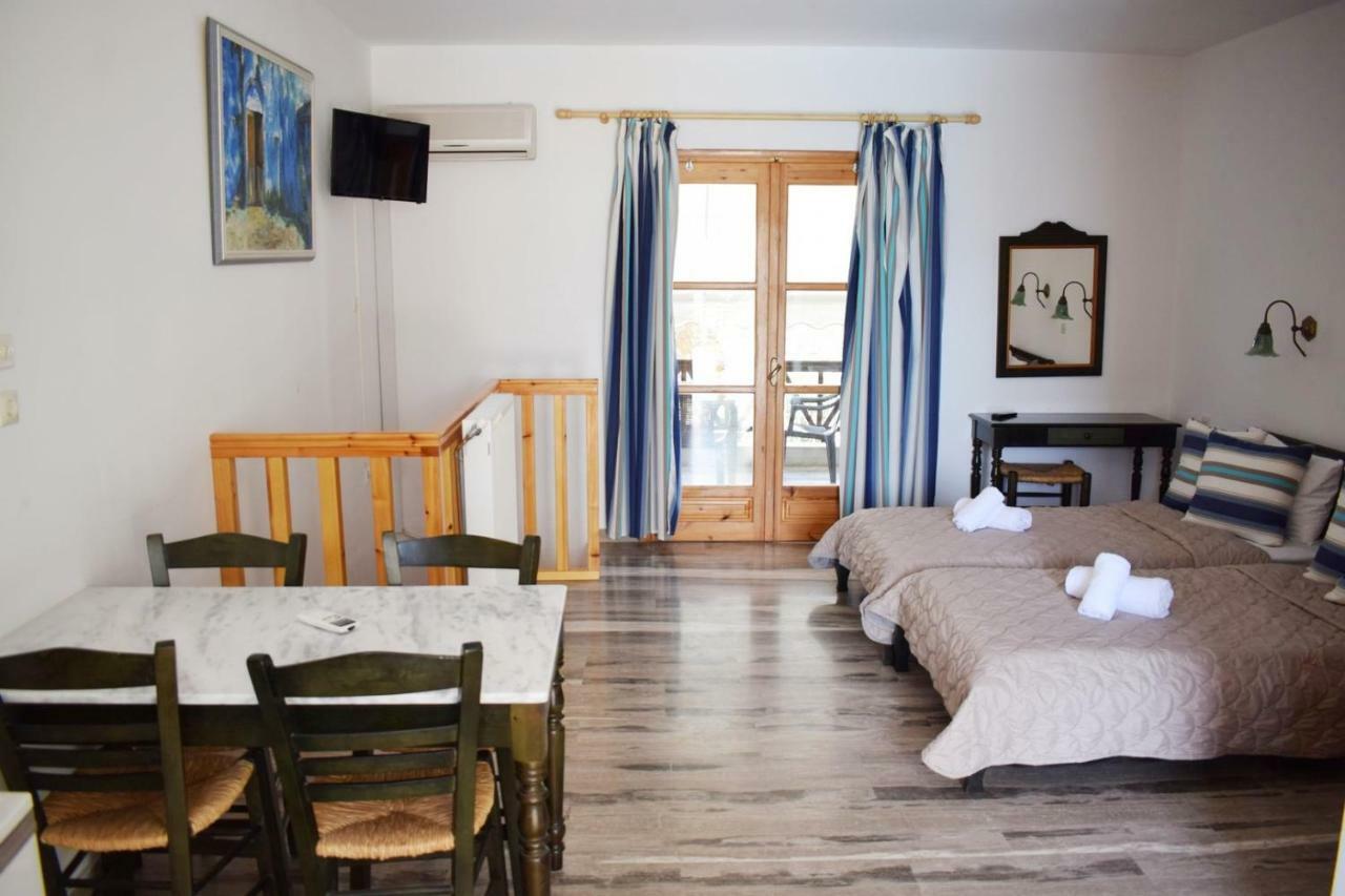 Ninemia Residence Толон Экстерьер фото